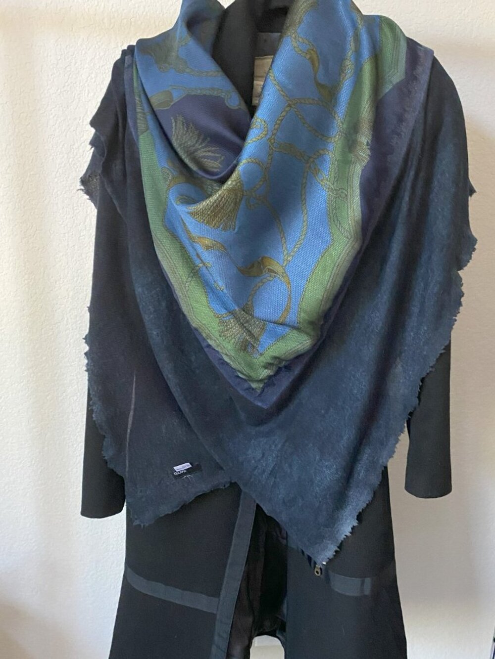 AVANT TOI CASHMERE SILK LARGE SCARF - Picture 10 of 10